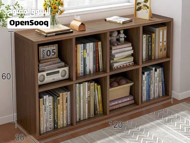 مكتبه او رفوف