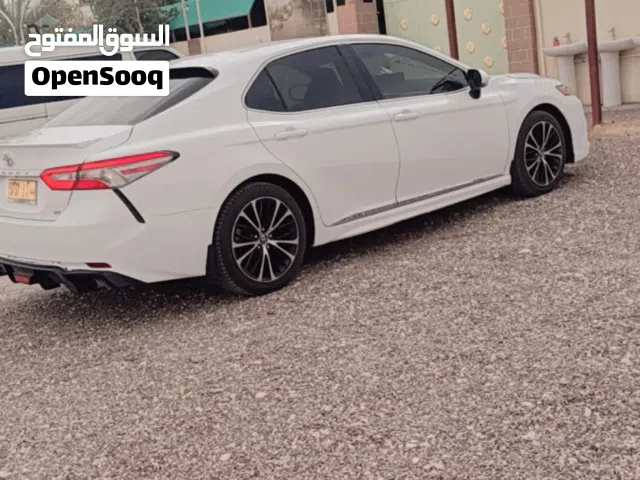 للبيع كامري مديل 2018