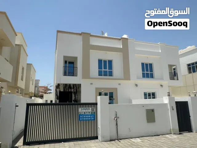 Villa For Sale in Khoudh 7/فيلا للبيع في الخوض 7