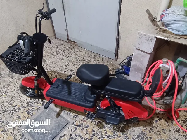 دراجة سكوتر شحن 2025