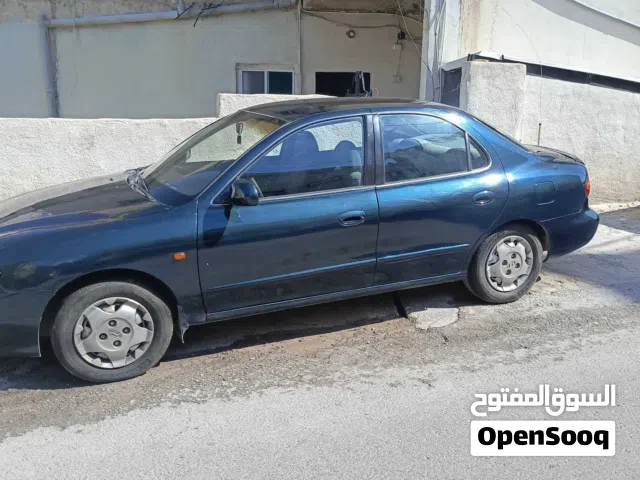 2000 هيونداي افانتي Limited