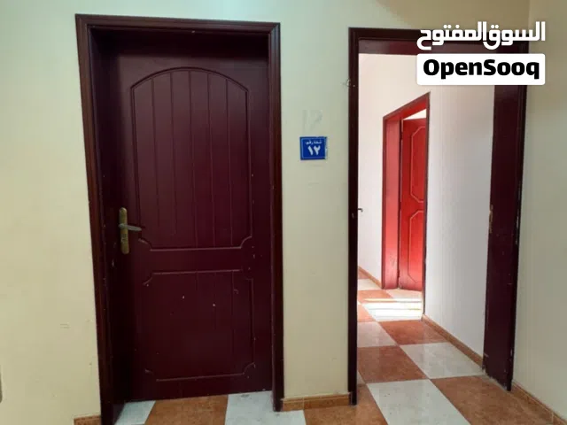 شقة للعوائل او الموضفات في الخوض