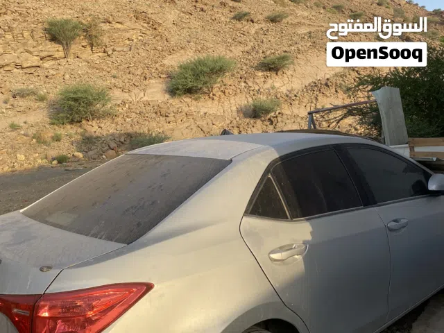 تويوتا كورولا 2015 le