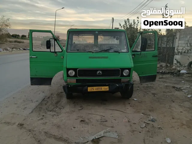 افيكو ساحبه، 40 تمانيه امورها تمام اخدم طول