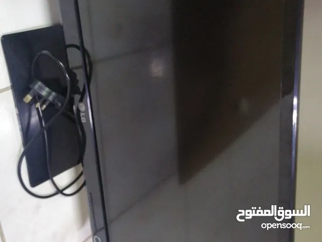 24" LG monitors for sale in Central Governorate