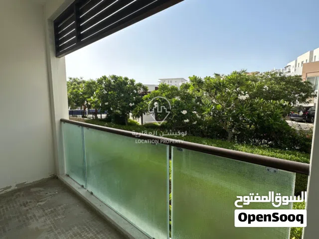2+1Apartment in Acacia, Al Mouj للبيع شقة فاخرة في اكاسيا