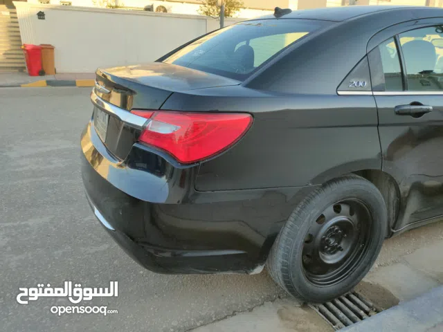 Used Chrysler 200 in Babylon
