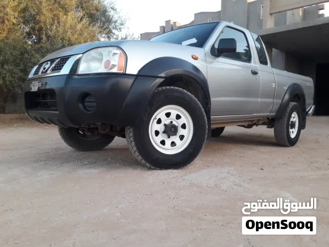2002 Nissan Frontier Crew Cab Hardboy Edition