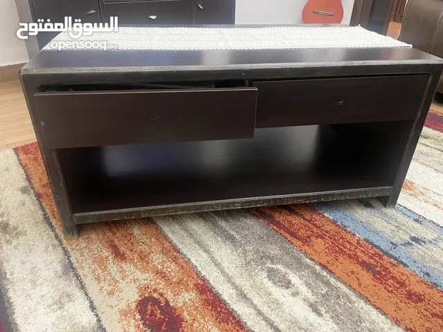 طاولة وسط قطرها 48 و جانبيه قطر 28 39*22 طاولة وسط + طاوله جانبيه 20*23
