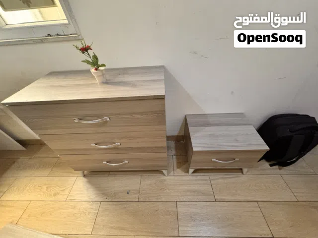 ميز تواليتوية طبلي  خشب قوي و اصلي مال غرفة نوم
