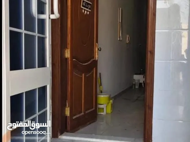 100 m2 2 Bedrooms Apartments for Rent in Al Madinah Ar Ranuna