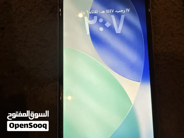 ايفون 11 السعر 165 و قابل للتفاوض