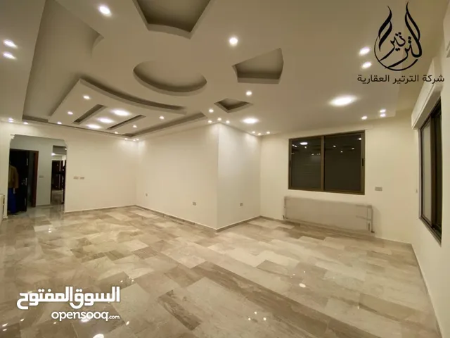 227 m2 4 Bedrooms Apartments for Sale in Amman Um El Summaq
