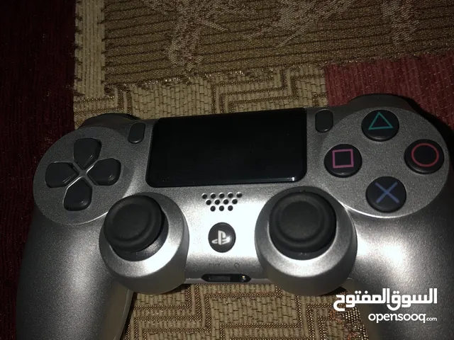 يد تحكم بليتيشين 4