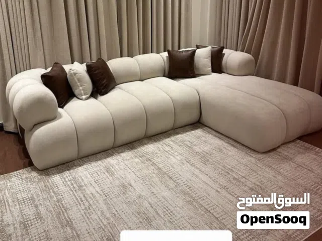 Charming Velvet Couch  كنبة مخمل جذابة