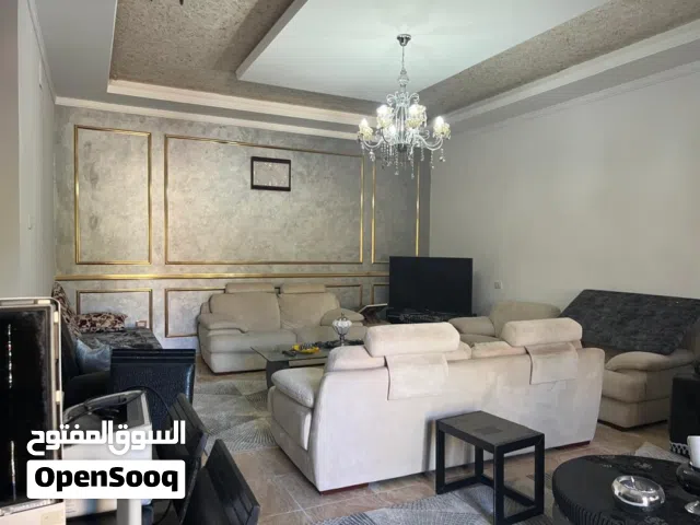 فيلا 3 طوابق للايجار السكنى أو الخدمي في النوفليين