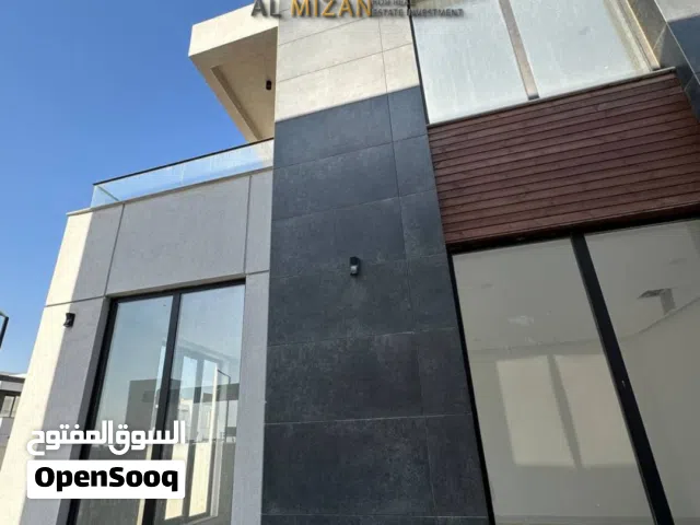 250 m2 3 Bedrooms Townhouse for Rent in Basra Sa'ad