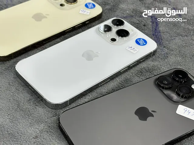 Apple iPhone 14 Pro 256 GB in Muscat