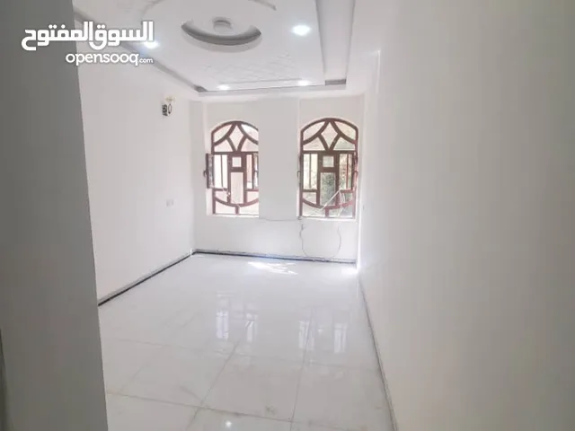 3 m2 3 Bedrooms Apartments for Rent in Sana'a Bi'r Ash Shaif