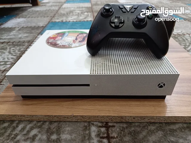 اكس بوكس ون اس للبيع