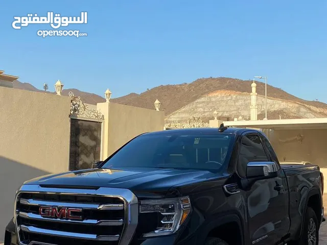جي ام سي سييرا SLE . موديل 2021 . قمة النظافة. يمتنع التجار وأصحاب المعارض
