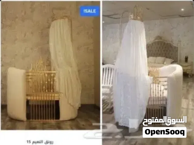 سرير أطفال للبيع