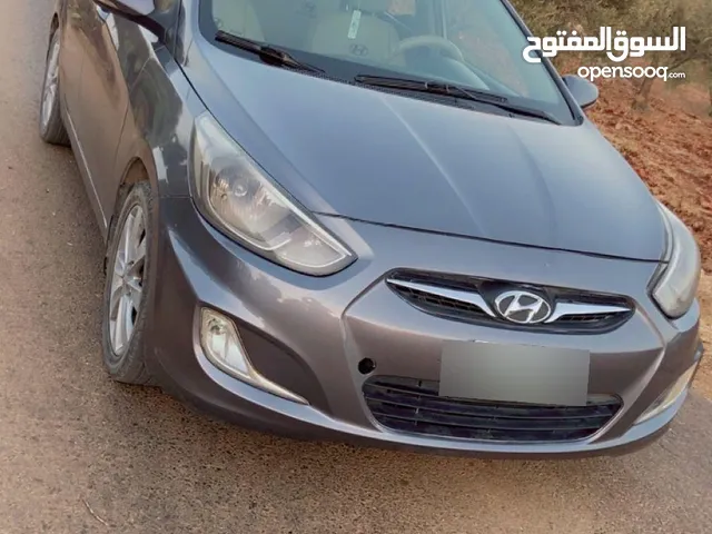 هونداي اكسنت للبيع
