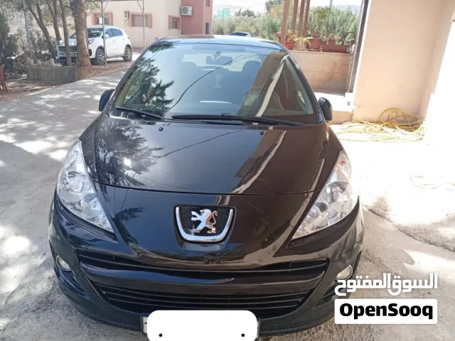 2012 بيجو 207 Standard