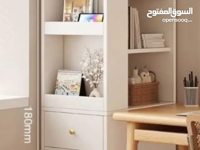 مكتب كتب بزاوية للبيع