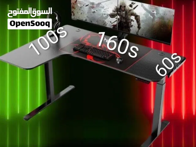 طاوله مستعمله جيمنج نضيفه جدا