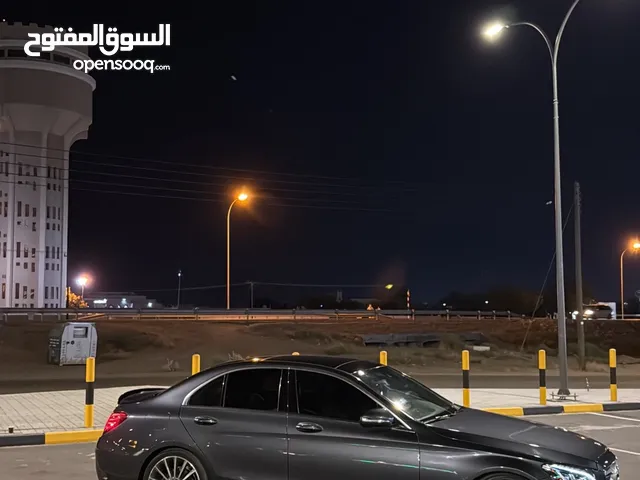 مرسدس c400