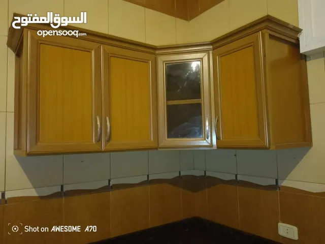 دولاب مطبخ بي في سي استعمال نظيف 250