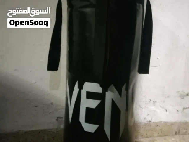 كيس ملاكمه جديد طول 80 سم للبيع ب 15 نهايته اقرأ الوصف