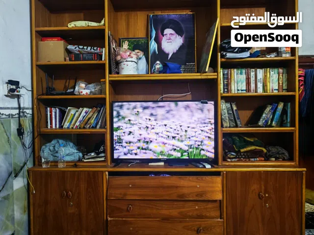 مكتبة تلفزيون خشبية متينة وفخمة للبيع