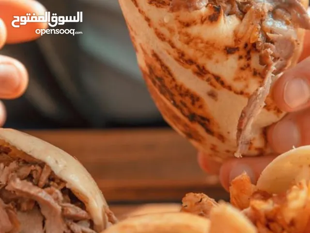 مطعم للبيع بسعر مناسب وفي سوق جبل الحسين بالقرب من دوار فراس
