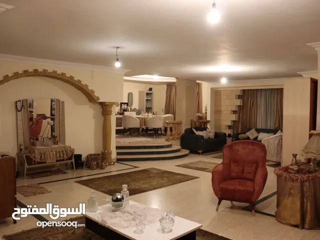 285 m2 4 Bedrooms Apartments for Sale in Cairo Nasr City