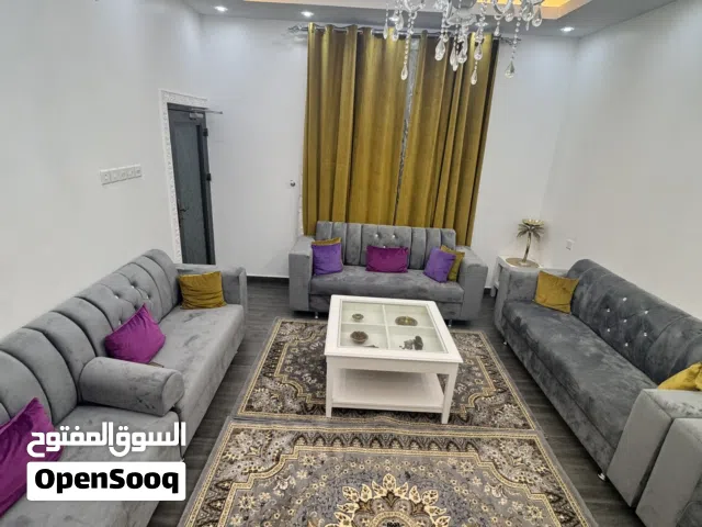 طقم كنب غير مستخدم جديد نظيف جدا للبيع بسعر ممتاز