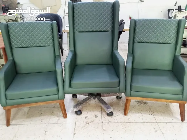 كنب مكتب جلد
