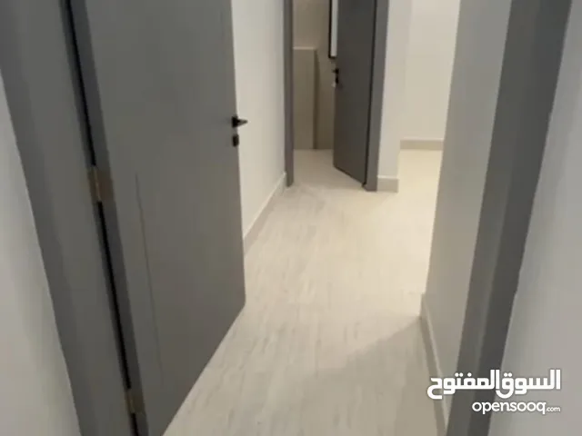 160m2 3 Bedrooms Apartments for Rent in Al Riyadh Al Khaleej