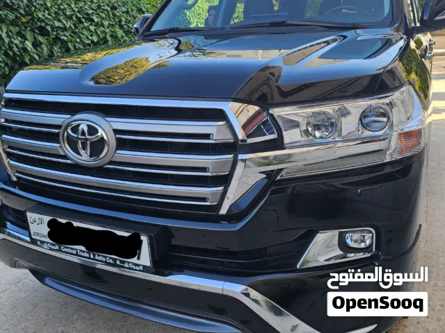 2018 Toyota Land Cruiser VXR