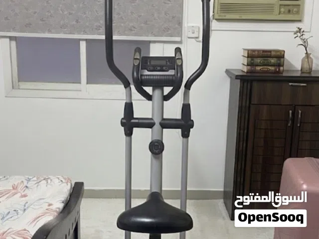 جهاز مشي أوربتراك (Orbitrack) بحالة ممتازة للبيع