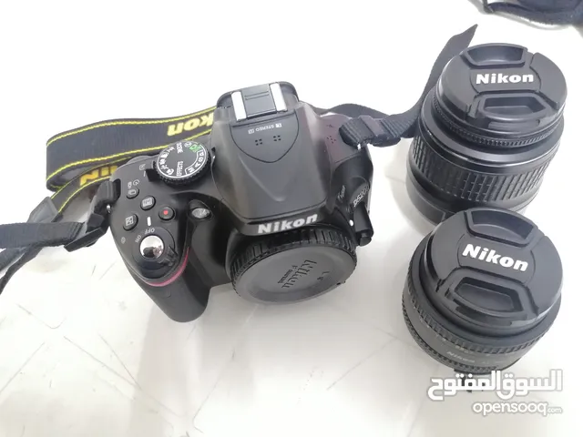 كاميرا نيكون D5200