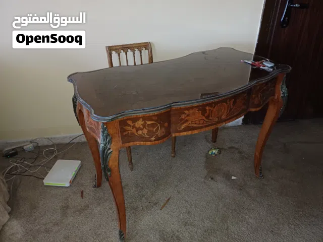 مكتب على الطراز العتيق