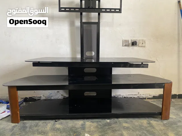 Glass TV Stand with Mount - طاولة تلفزيون زجاج