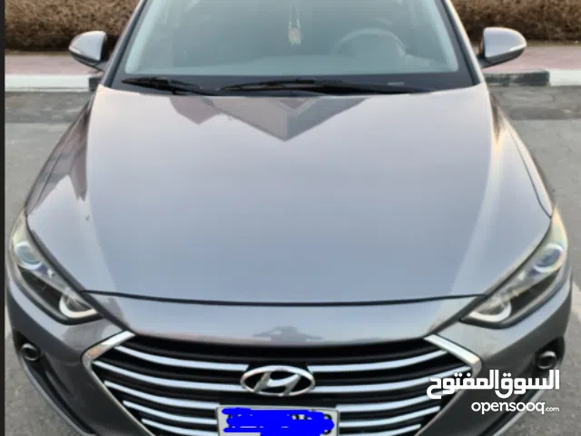 Hyundai Elantra Sport (Top Full Option): هيونداي إلنترا 2016 خليجى سبورت (توب فول أوبشن)