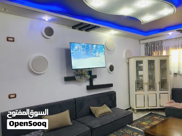 شقه دور تالت