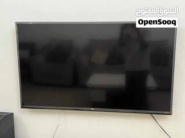 LG TV 49 Inch 49UF680T