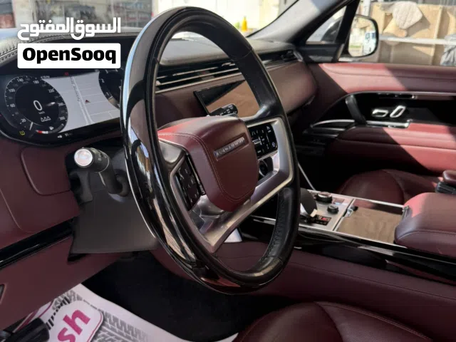 2023 Land Rover HSE V8