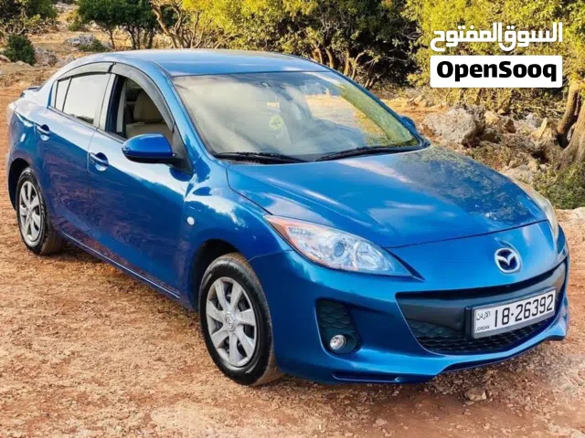 2012 مازدا 3 Standard