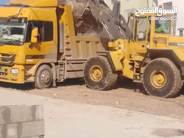 ‏  طارق   فولفو  قياس 120C للايجار يومي اسبوعي